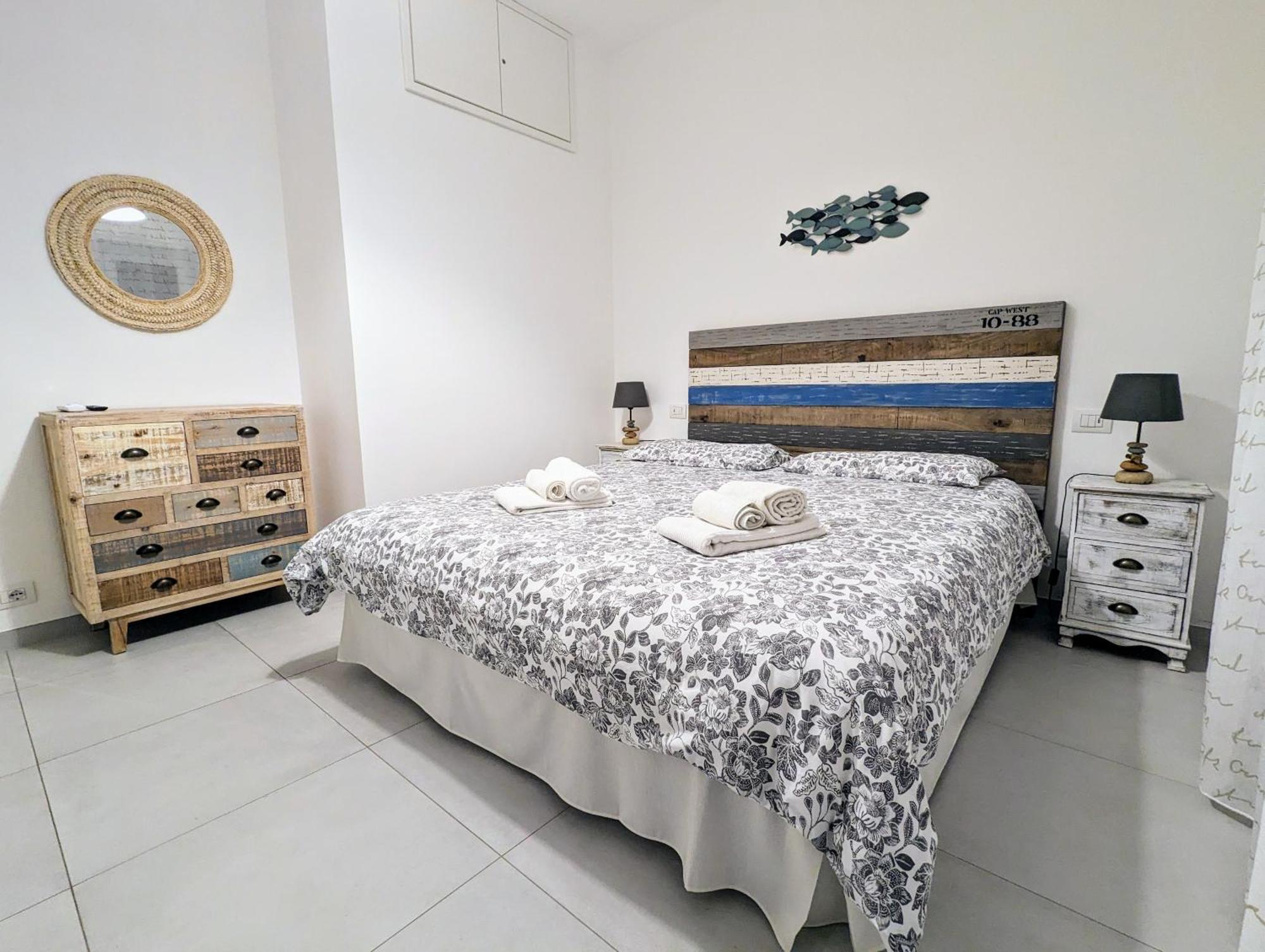Profumo Di Mare - Appartamento Recentemente Ristrutturato A 50 M Dal Mare 레반토 외부 사진